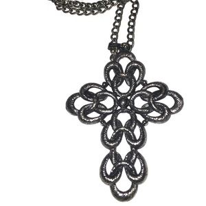 Sarah Coventry Today Cross Necklace 1973